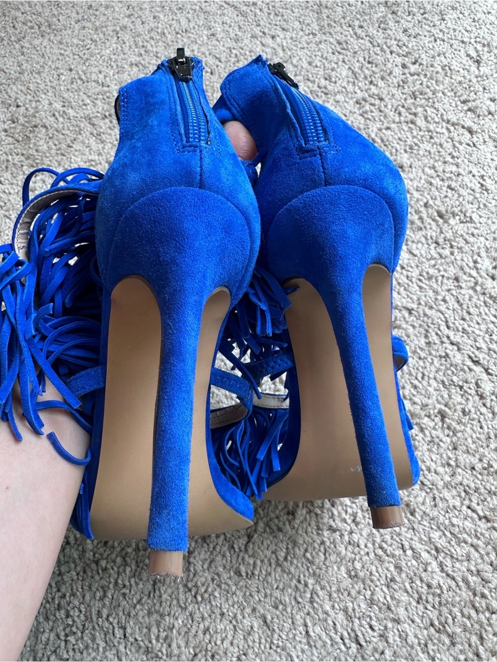 Steve Madden Electric Blue Fringe Suede Sandals - Picture 4 of 4